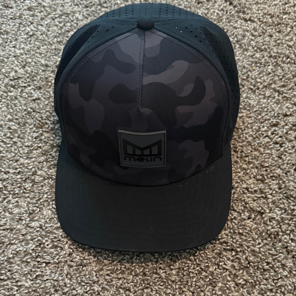 Men's Black Camo Hat by Melin